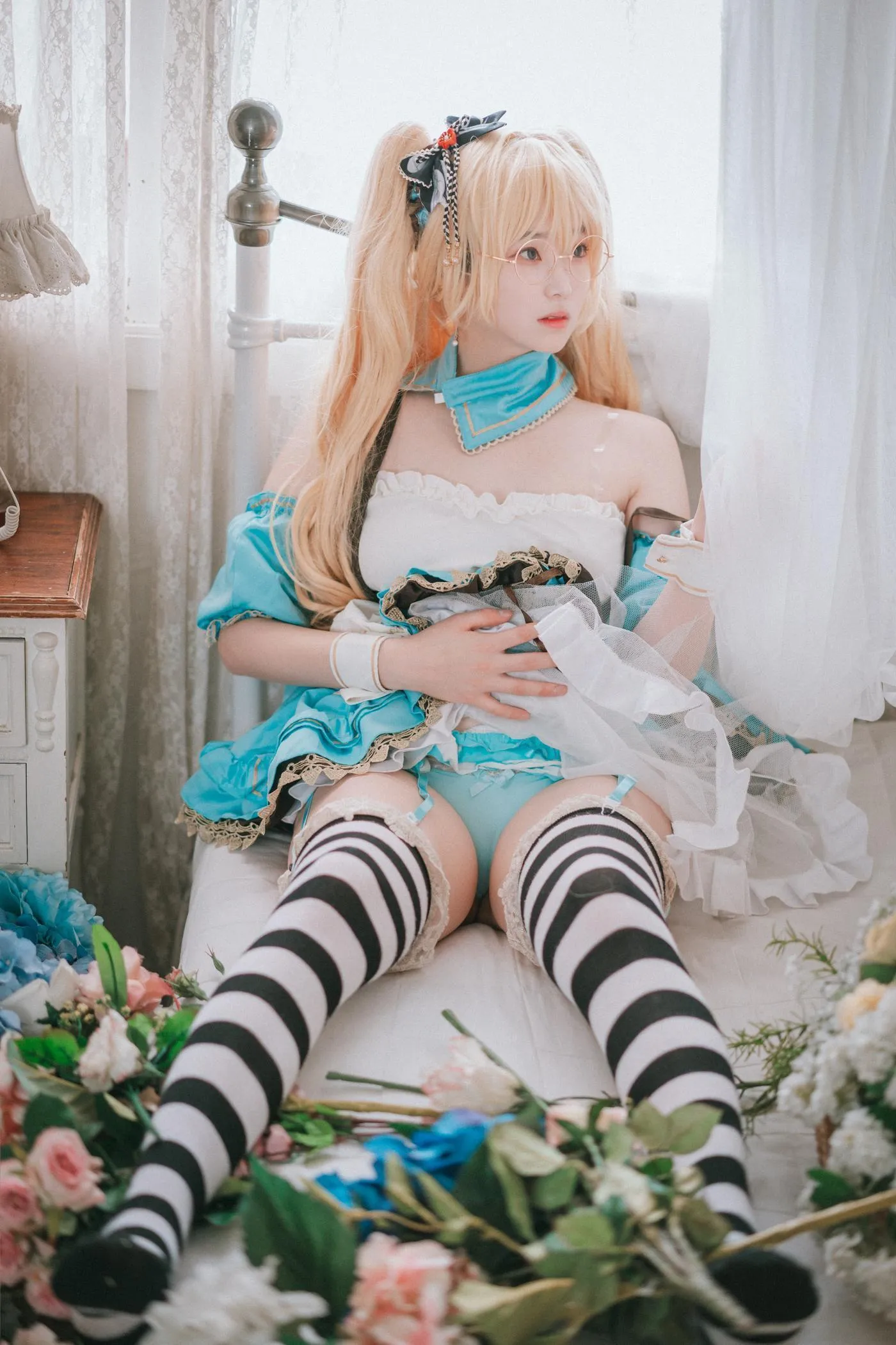 Bambi밤비 – NO.04 Alice in Glasses [49P]插图4
